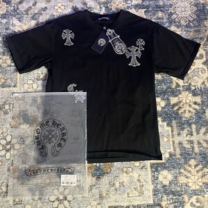 Chrome Hearts black and silver cross tee #skater